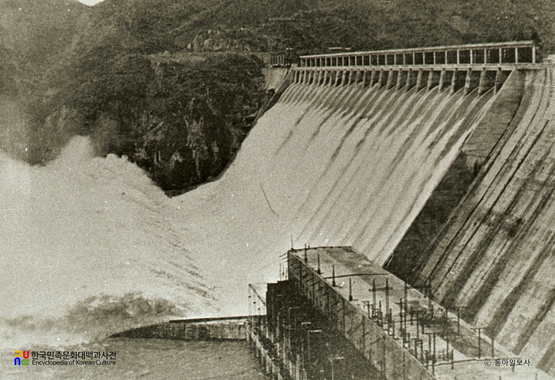 수풍발전소(1940년대)