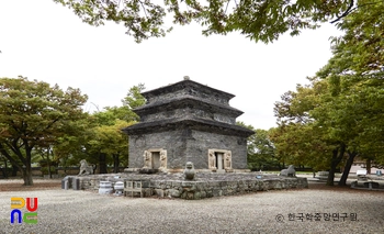 경주 분황사 모전석탑 전경