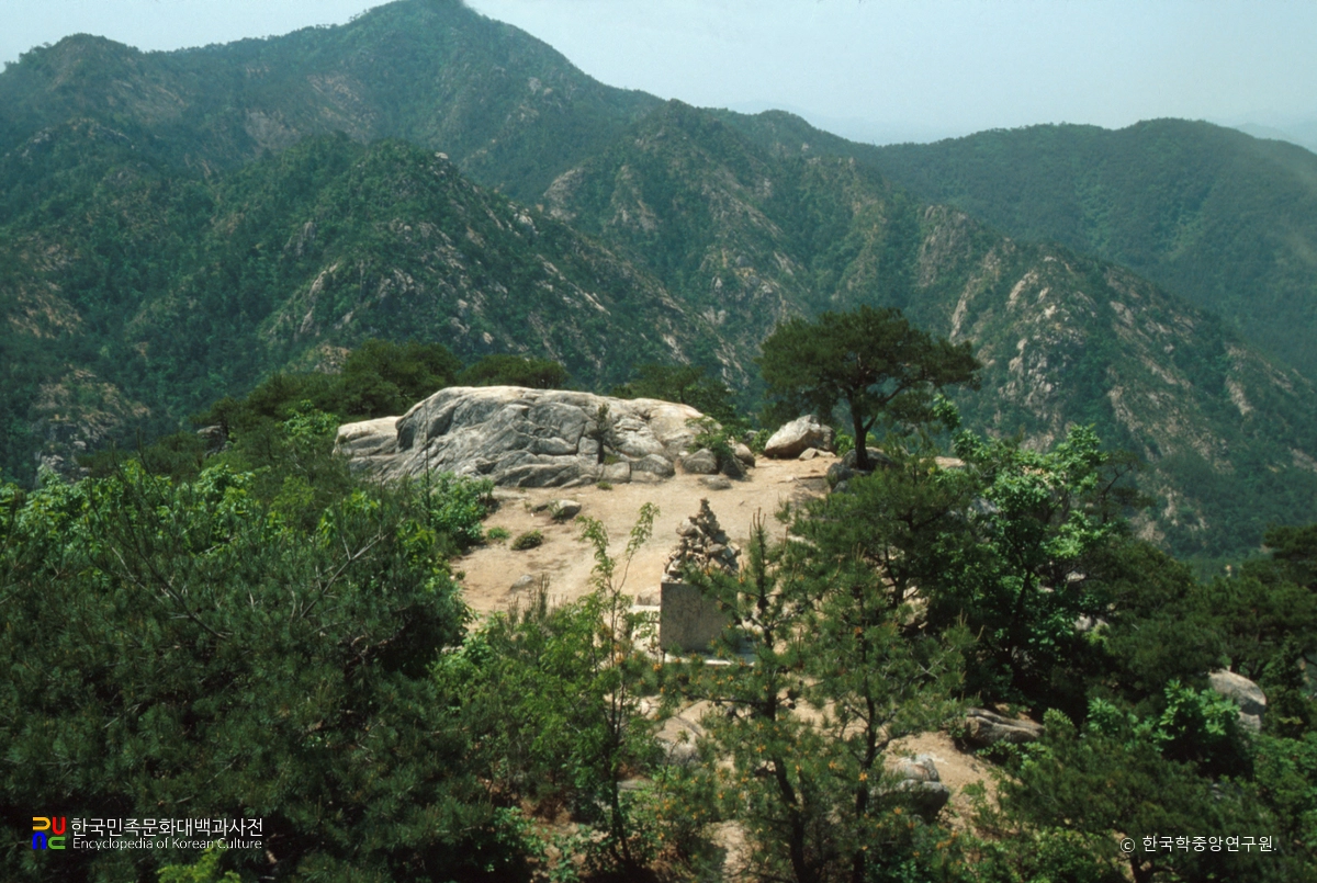 경주 용장사지 전경