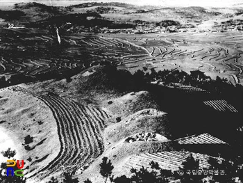 창녕 교동과 송현동 고분군 중 교동 1호분부터 4호분 전경