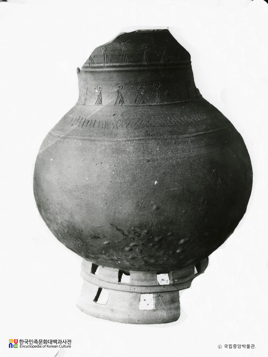 경북 경주 보문동 부부총 부묘 출토 대부장경호