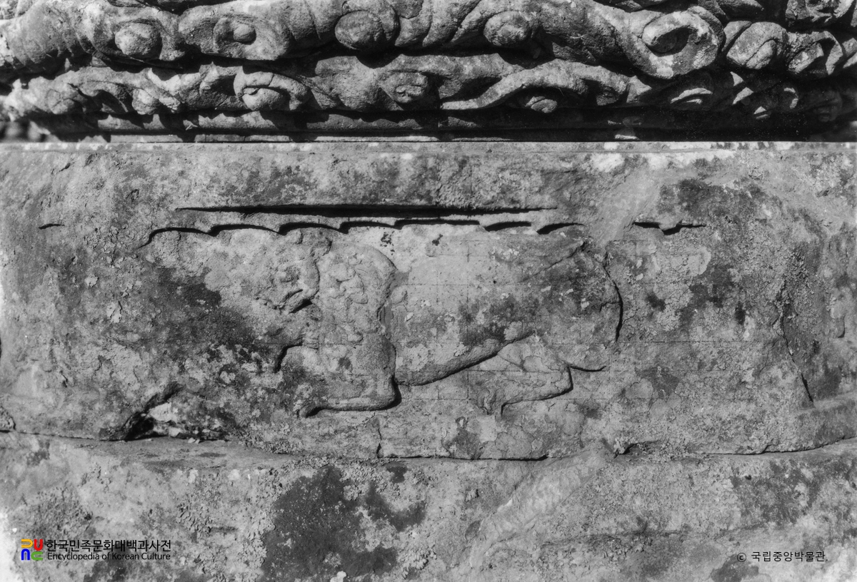 장흥 보림사 보조선사탑 하대석