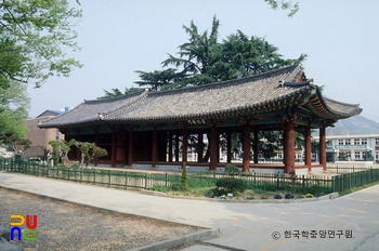 순창객사 정측면