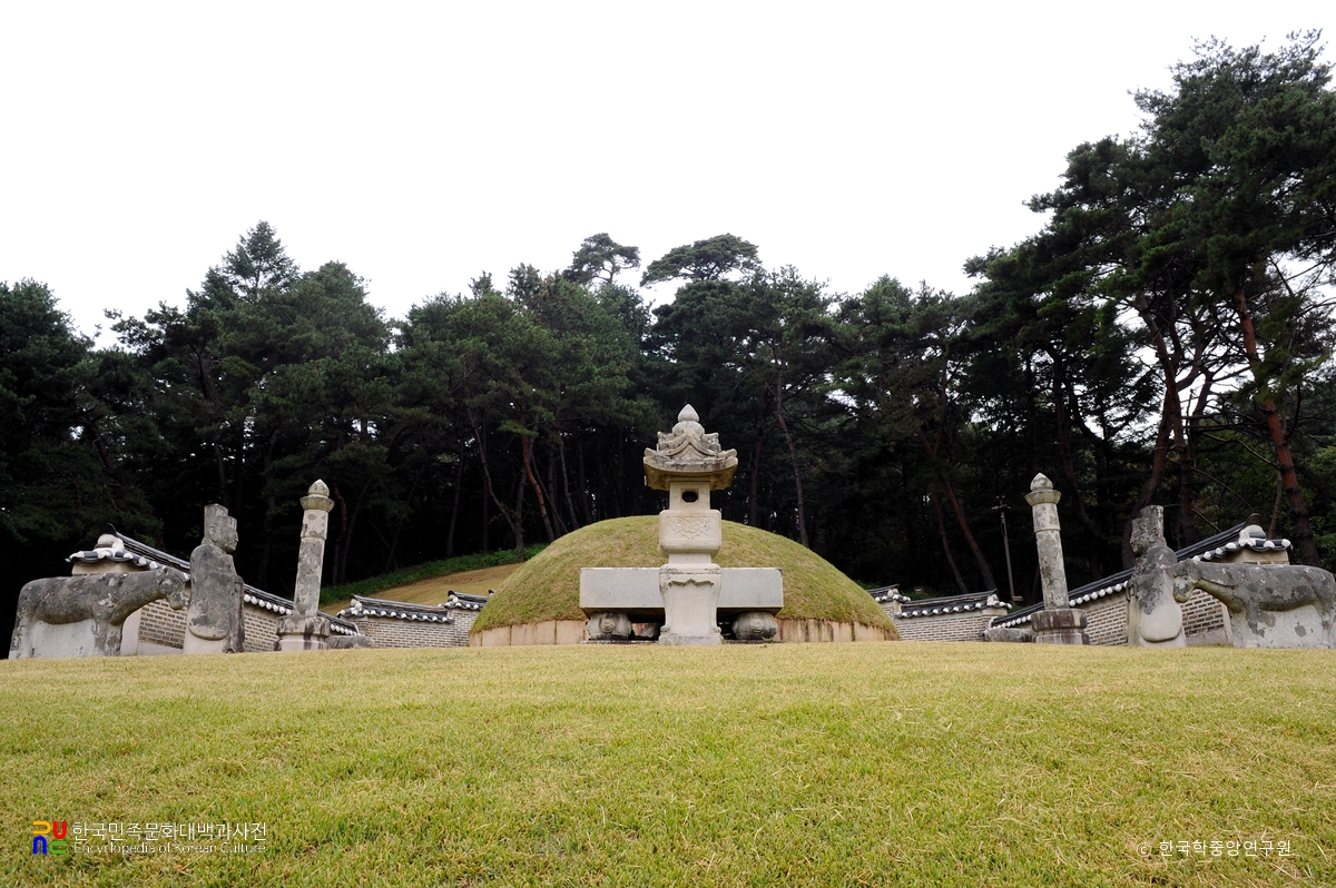 남양주 조선 수빈 박씨 휘경원 능 정면
