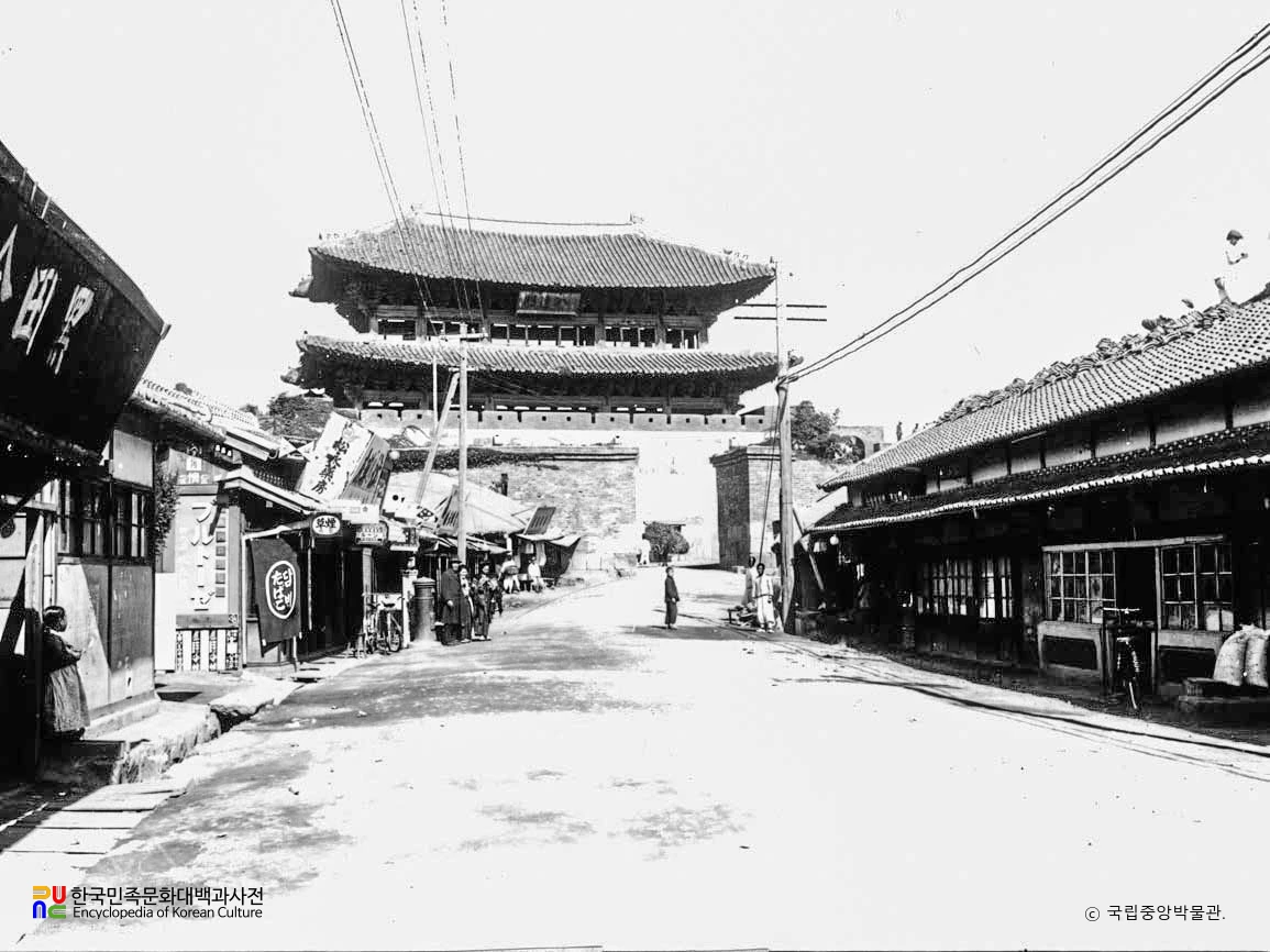 수원 화성 팔달문 전경