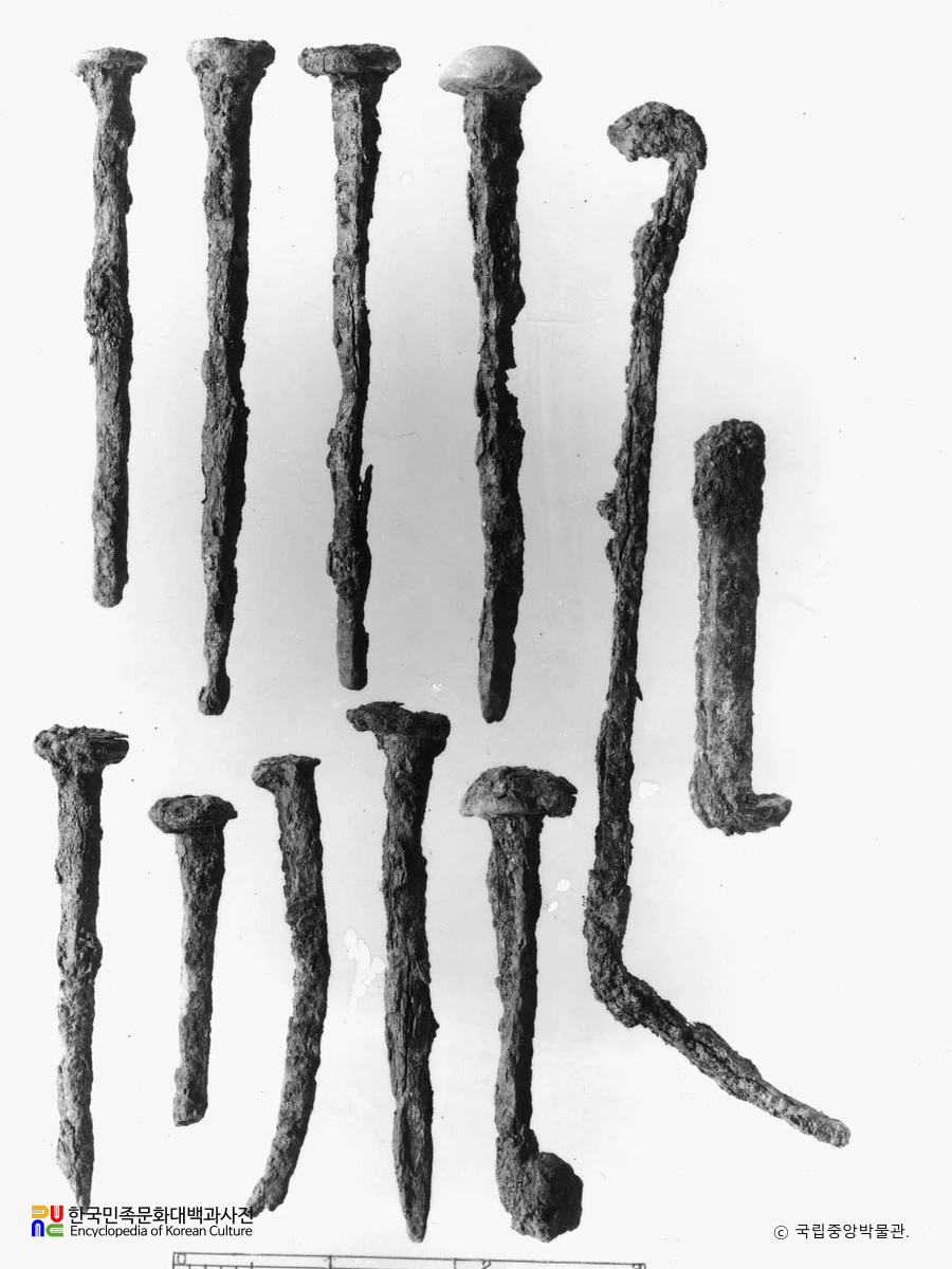 평남 대동 사신총 철정