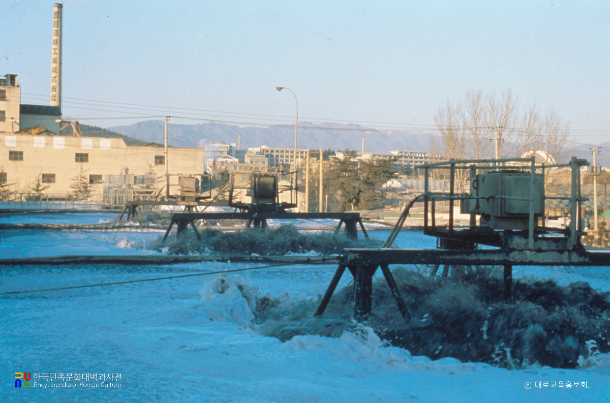 폐수처리기 / 환경오염방지산업