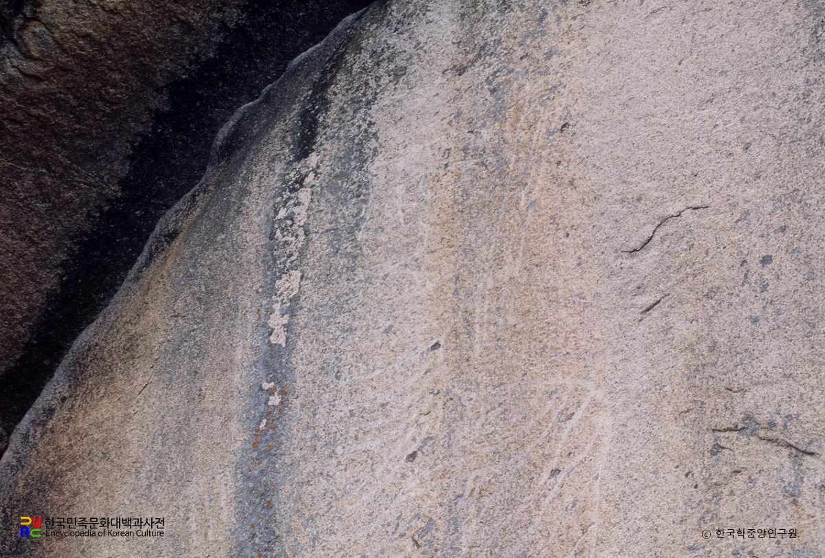 괴산 도명산 마애불