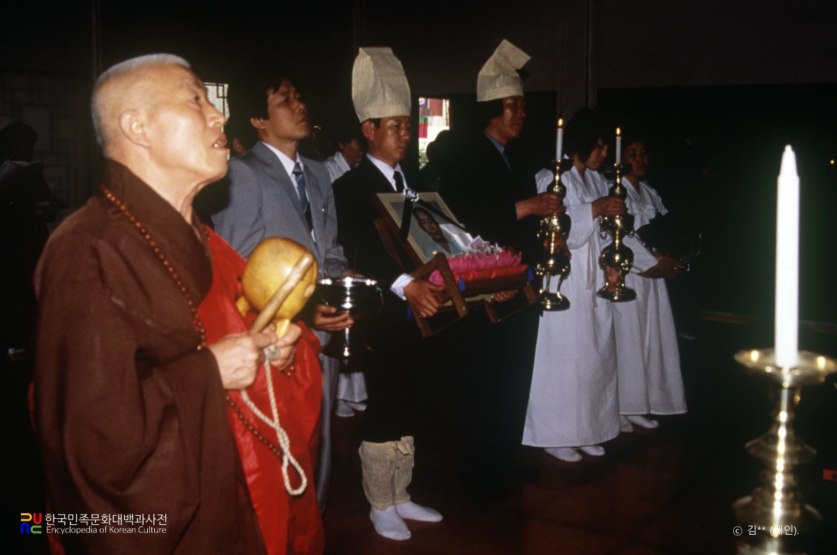 상주권공제 / 봉송