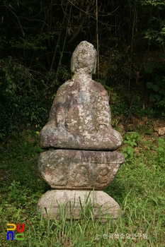 곡성 당동리 석조여래좌상