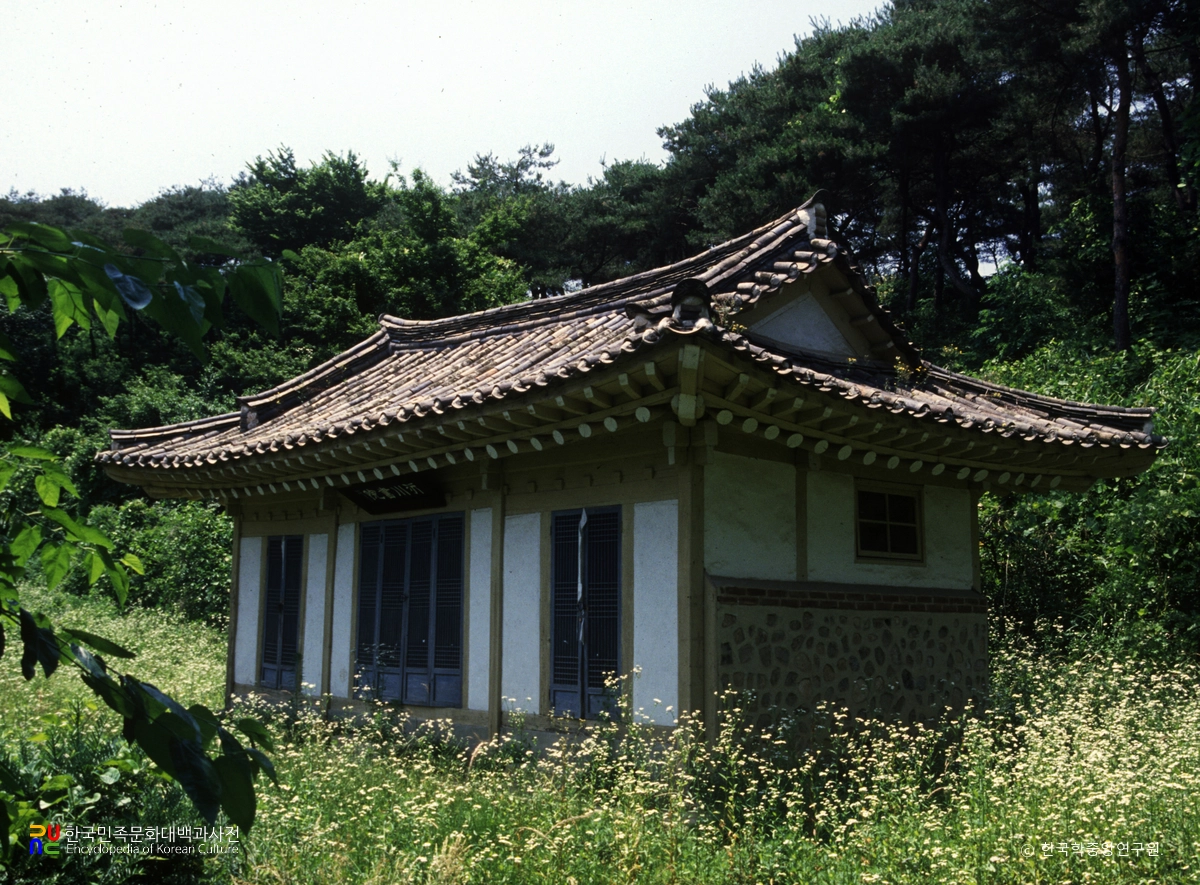 여주 기천서원지 사당