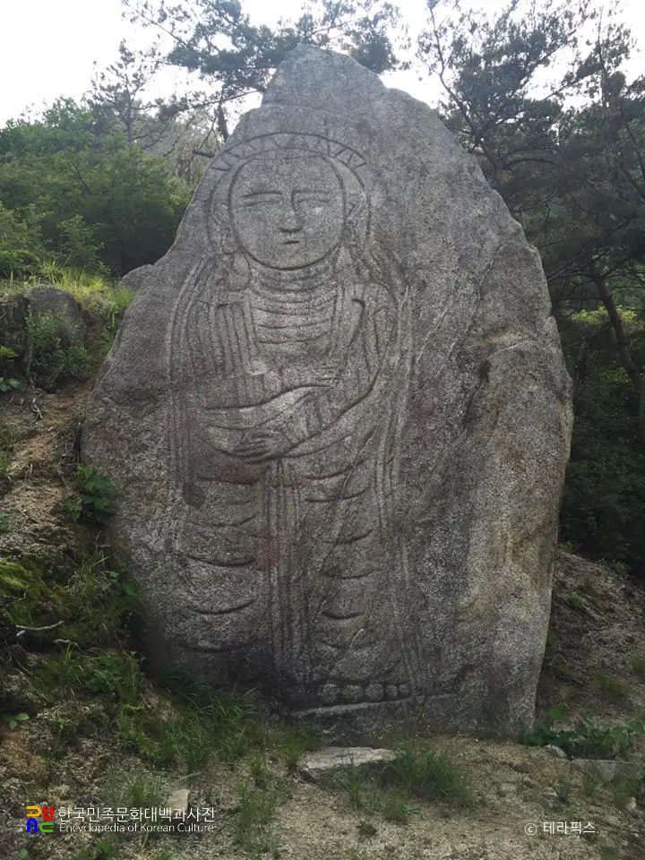 진천 노원리 마애여래 입상