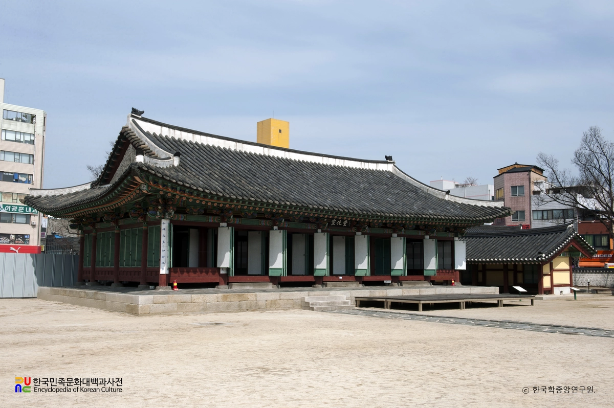 원주 포정루 및 선화당 중 선화당 정측면