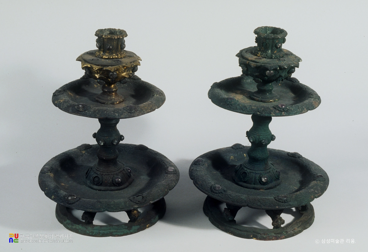 금동 수정장식 촛대