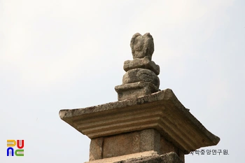 단양 향산리 삼층석탑 상륜부
