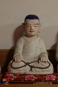 청도 덕사 영산전 석조여래삼존상 및 십육나한상