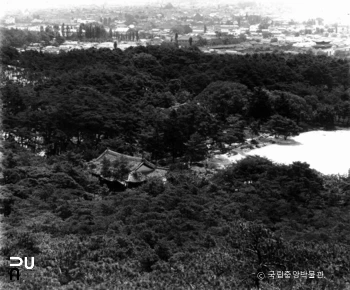 서울 경복궁 중 융문당과 융무당 전경