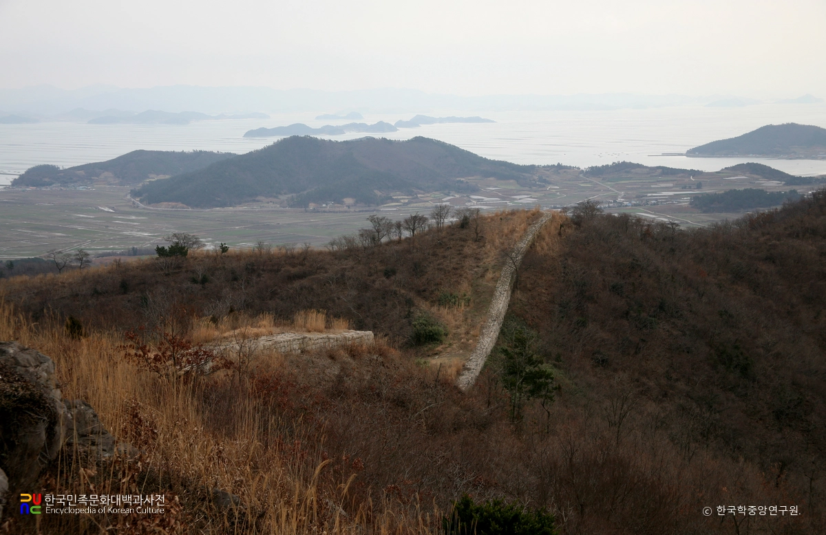 진도 용장성