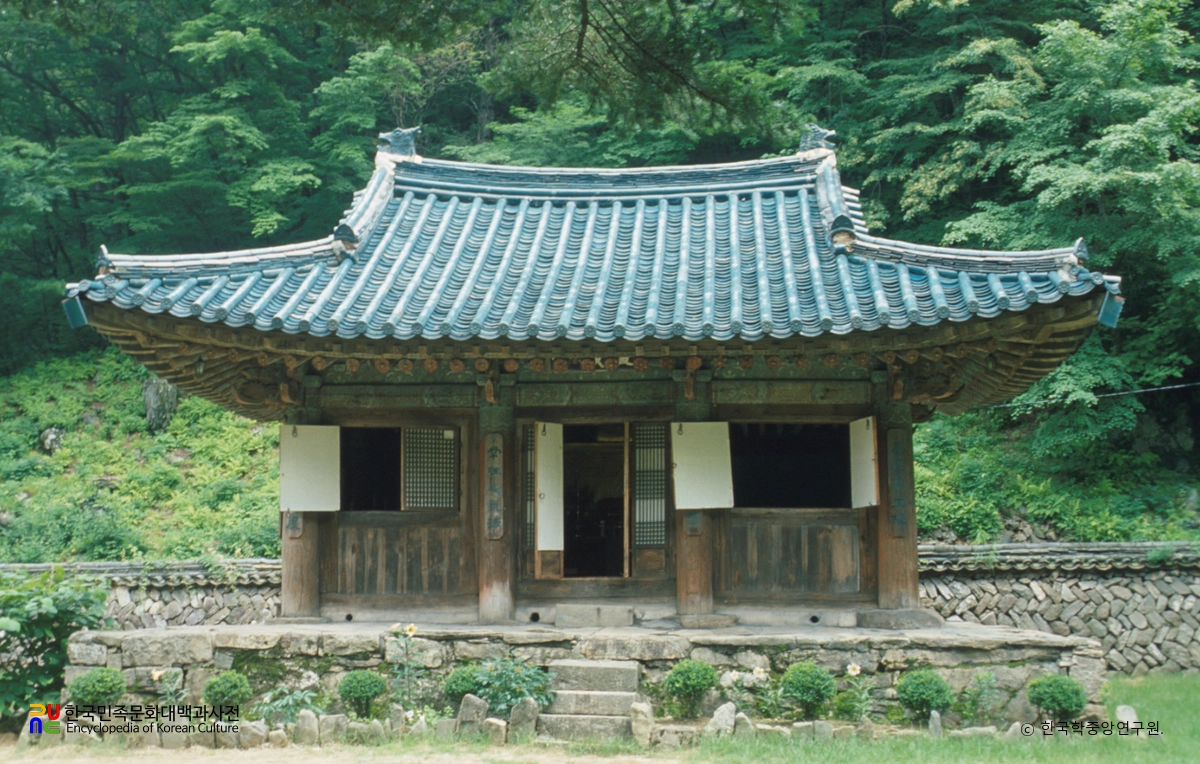 정선 정암사 적멸보궁 정면