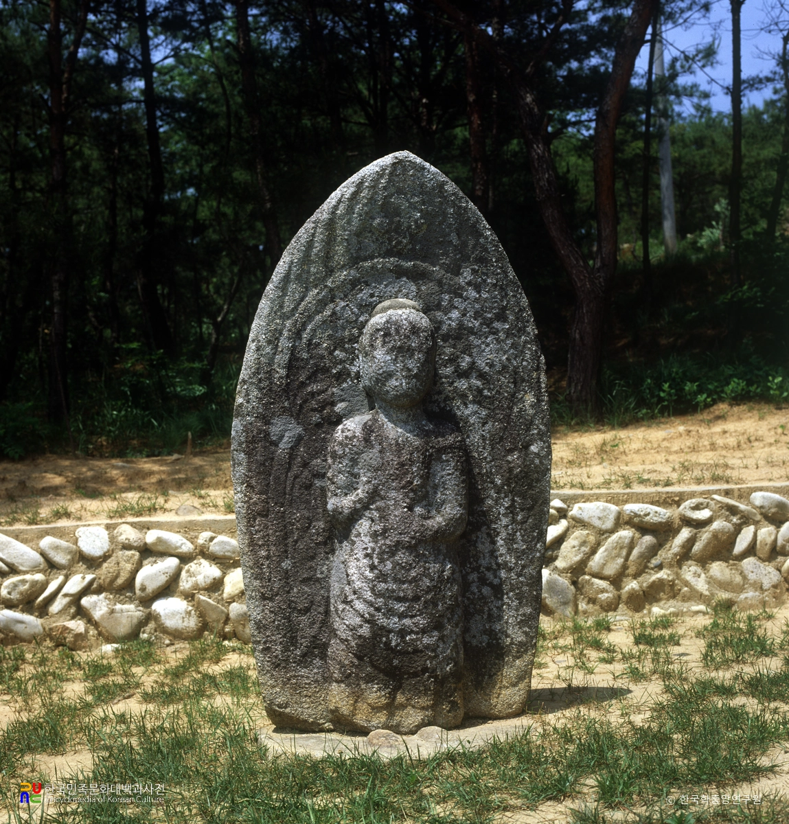 낙동리 석조 여래 입상