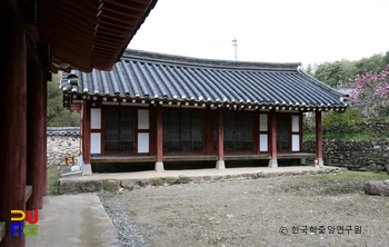 봉암서원 / 훈덕대