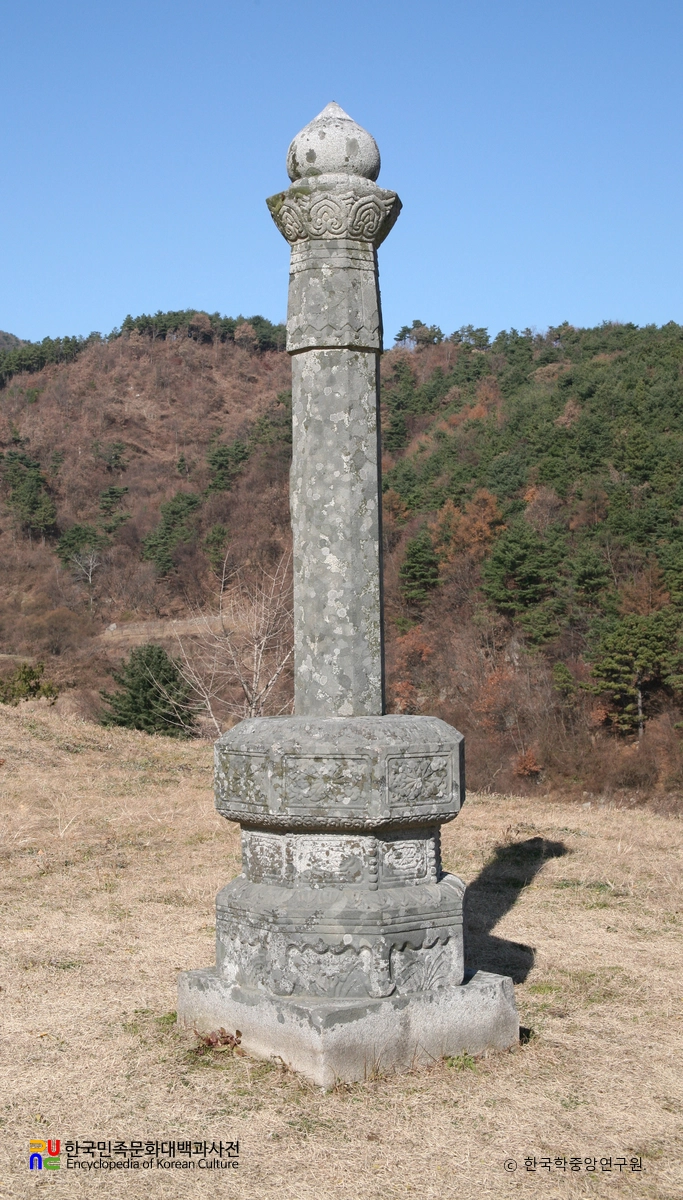 남연군의 묘 / 망주석