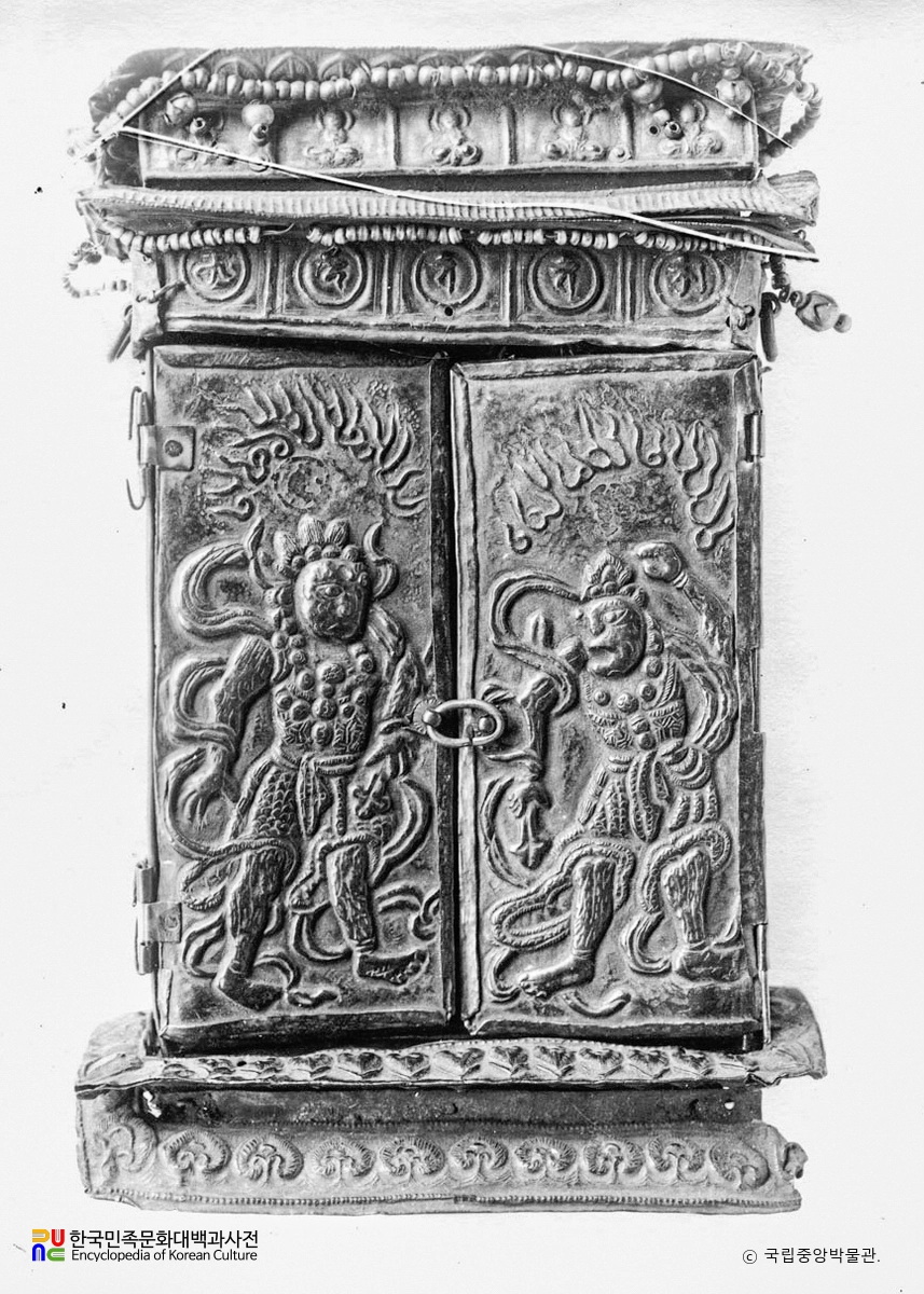 순천 송광사 고봉국사주자원불 인왕상