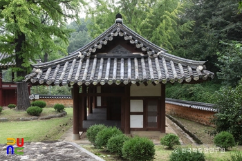 함안 함안향교 중 서재 우측면