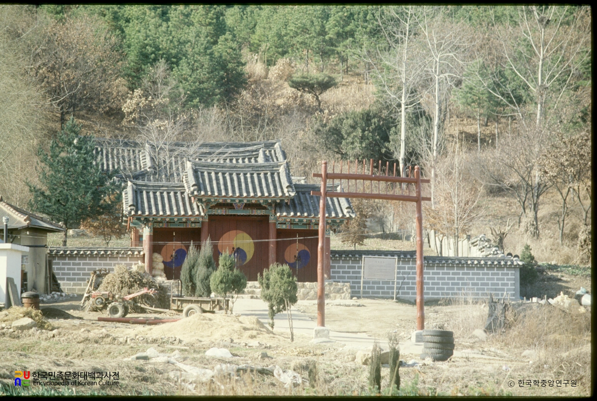 파주 적성향교 전경