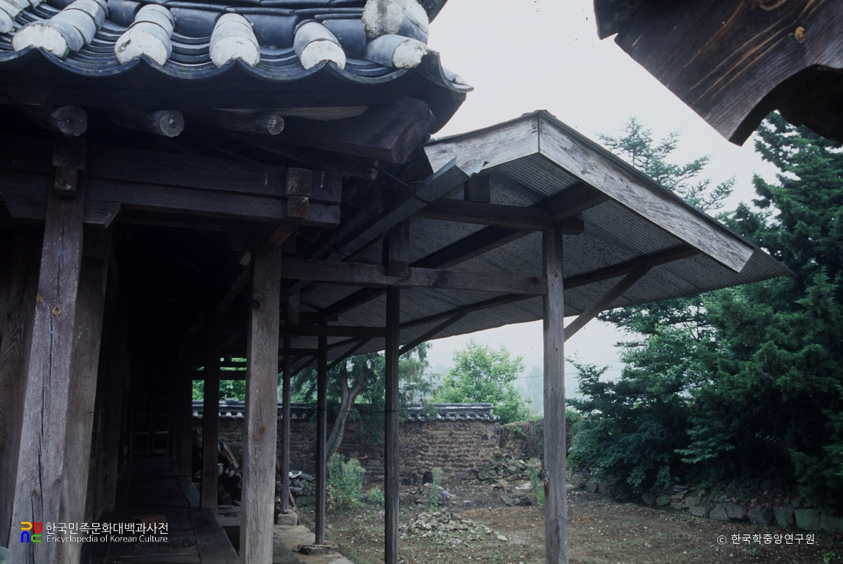 화순 양동호 가옥 차양