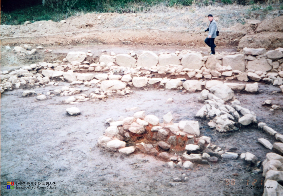 광양 옥룡사지 발굴 모습