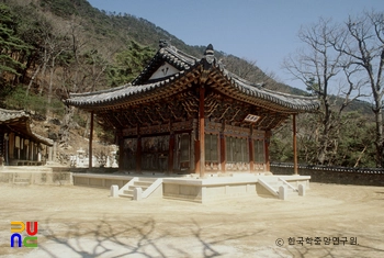 구미 5 드래곤 슬롯 중 극락전 정측면