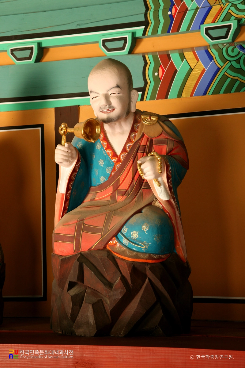 부안 개암사 응진전 16나한상