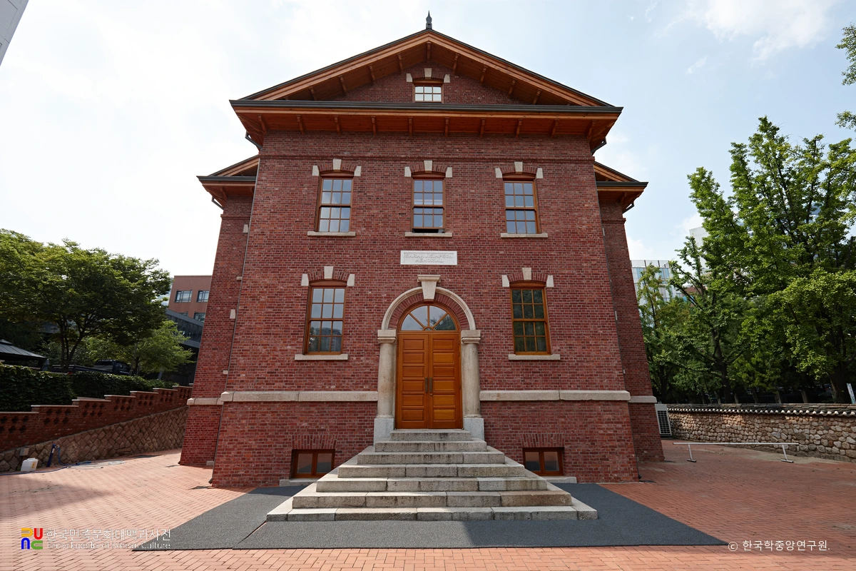서울 이화여자고등학교 심슨기념관