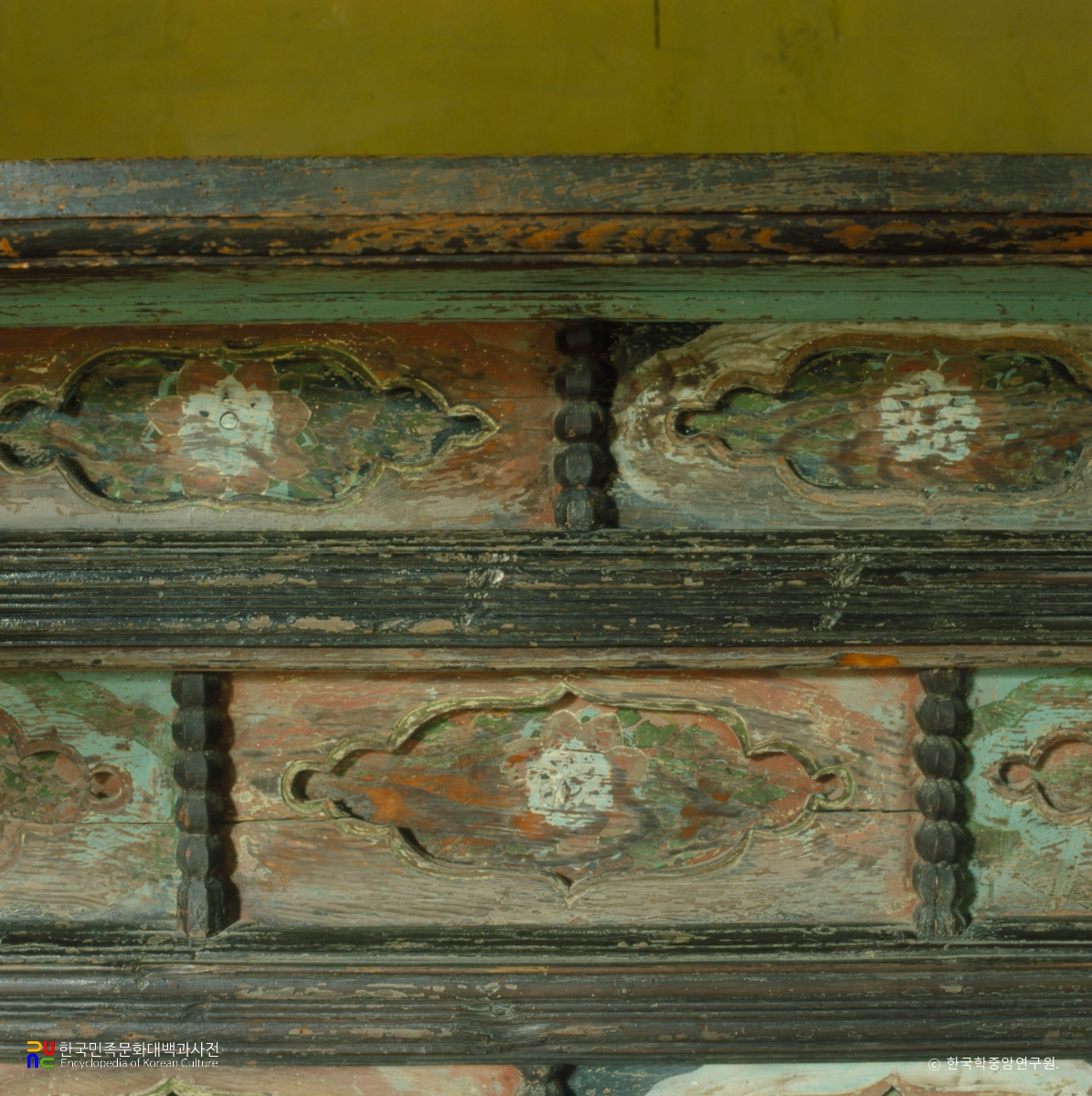 양산 통도사 대광명전 수미단