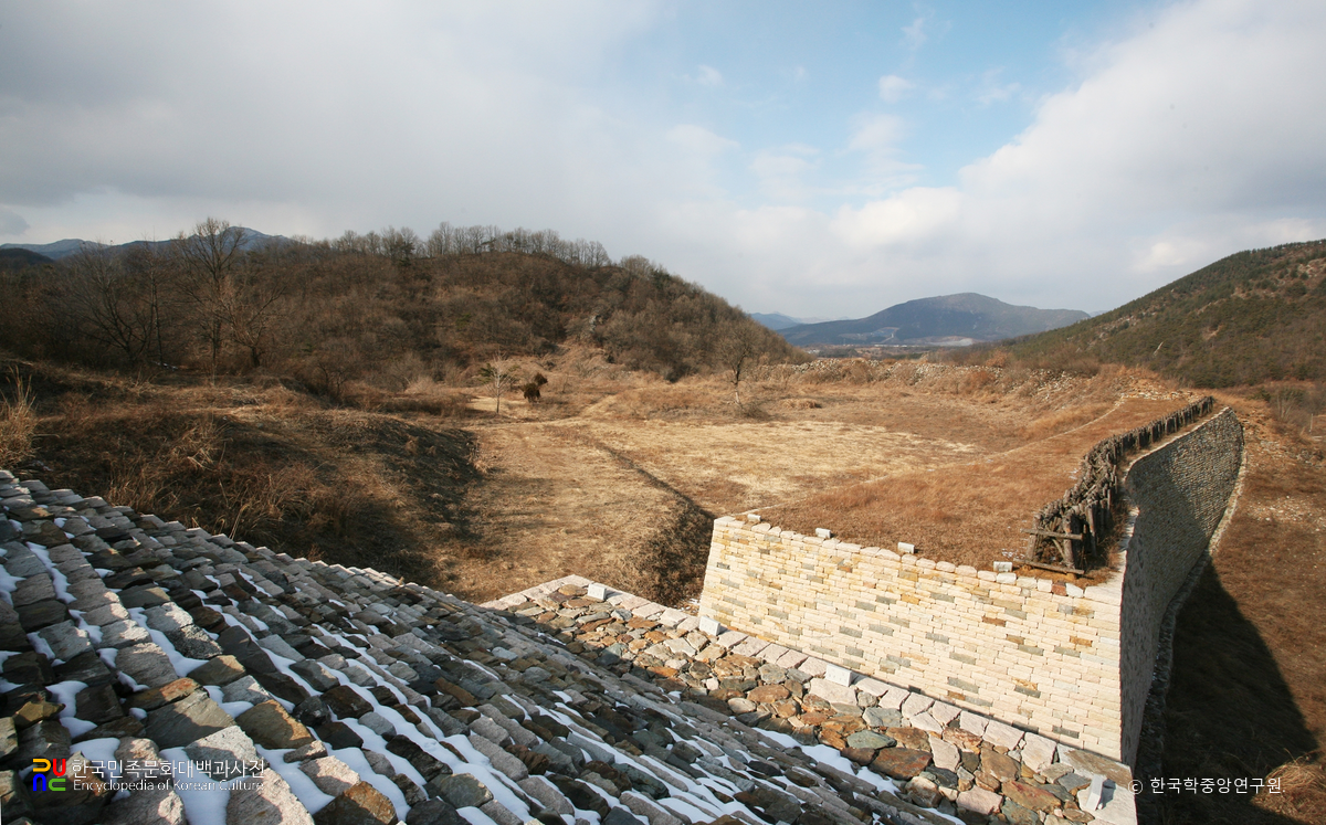 문경 고모산성