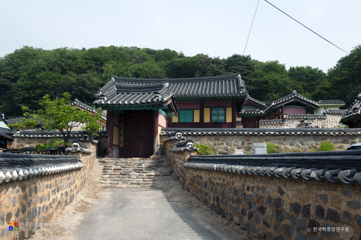 양평 양근향교 내부