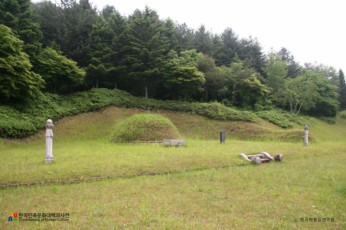 홍천 한서 남궁억 묘역