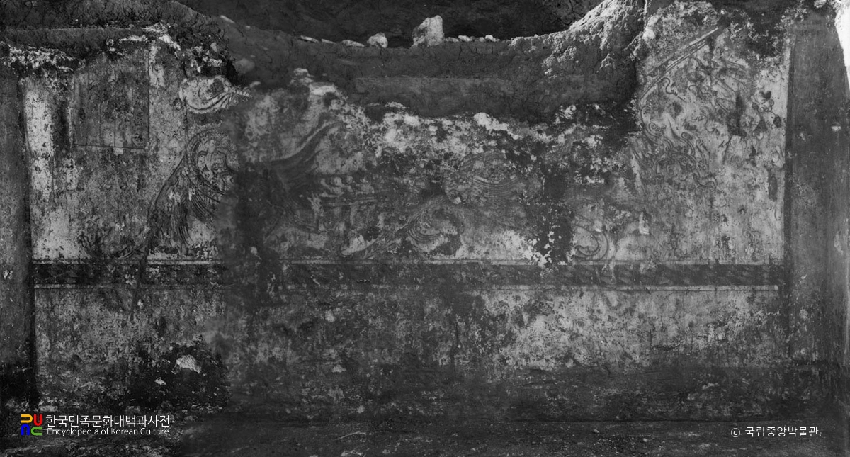 평안남도 대동군 고산리 제1호분 현실 서벽의 백호(파노라마)