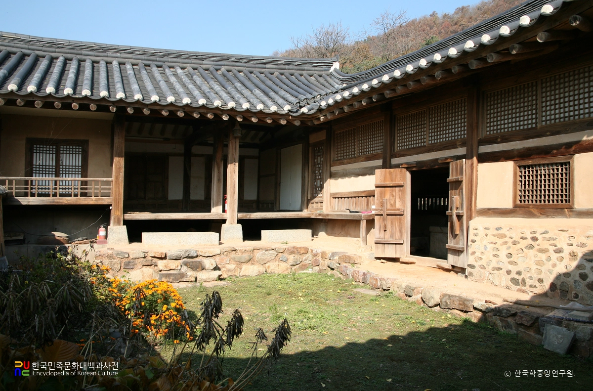 안성 정무공 오정방 고택 안채
