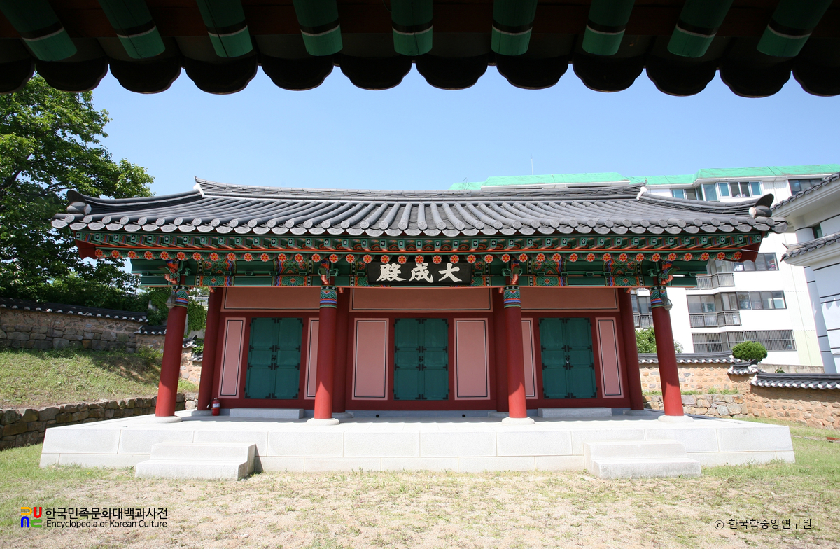 영덕향교 대성전 정면