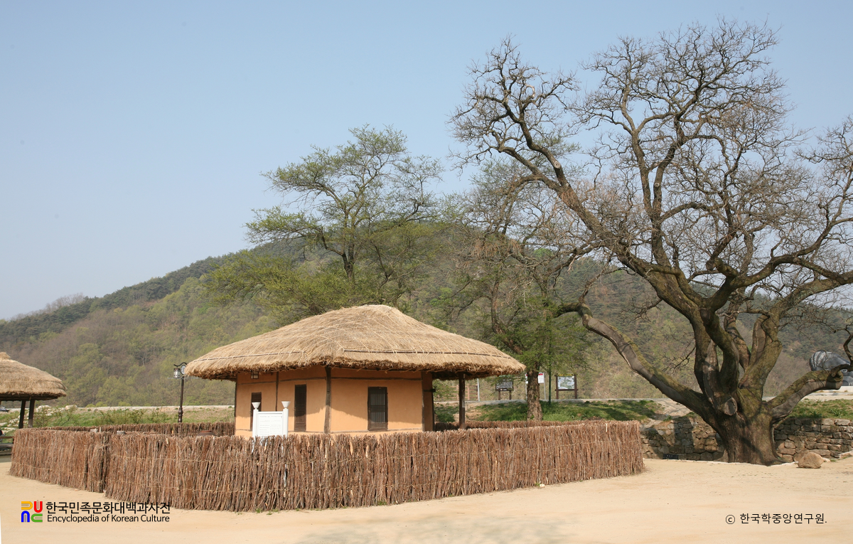 예천 삼강주막 정측면