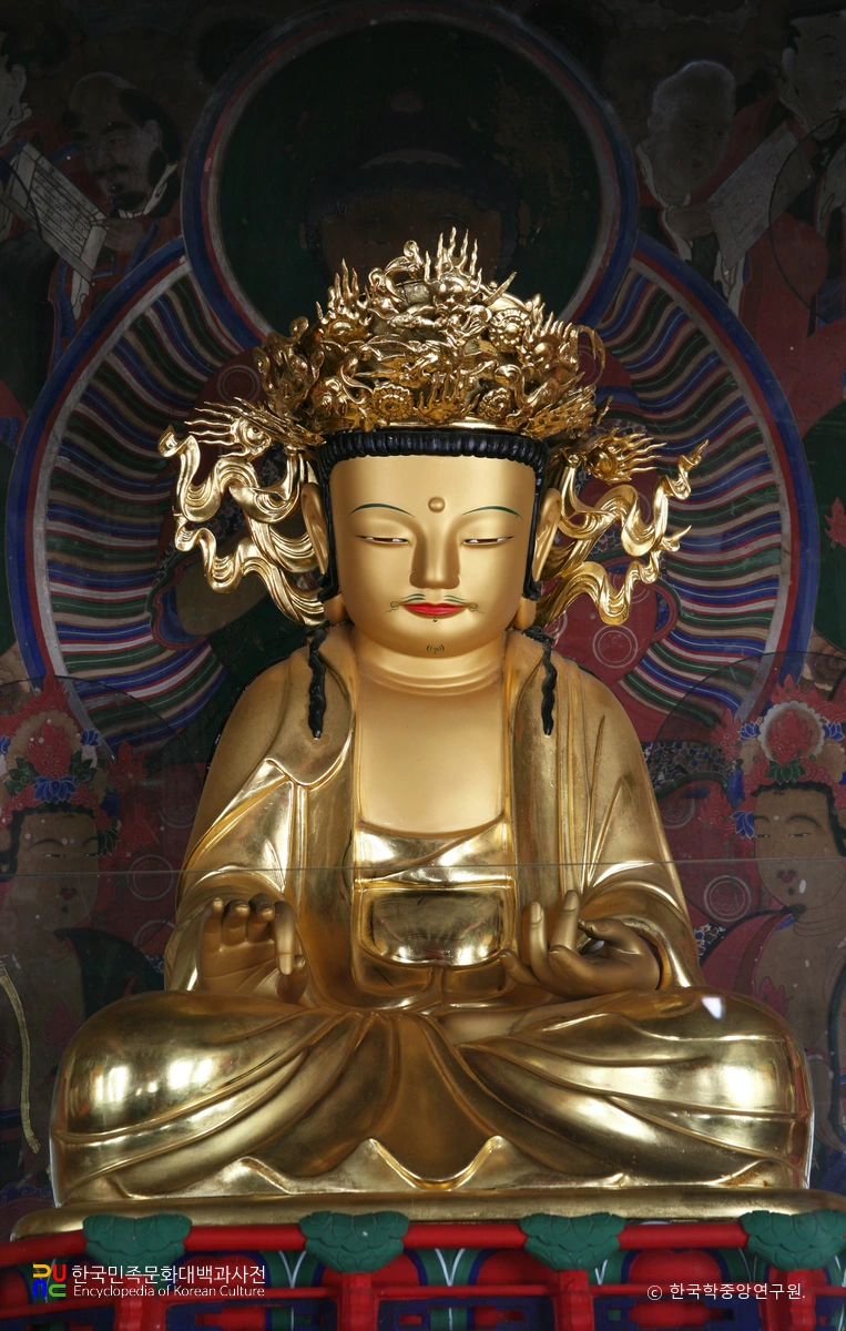 공주 영은사 목조 관음보살 좌상