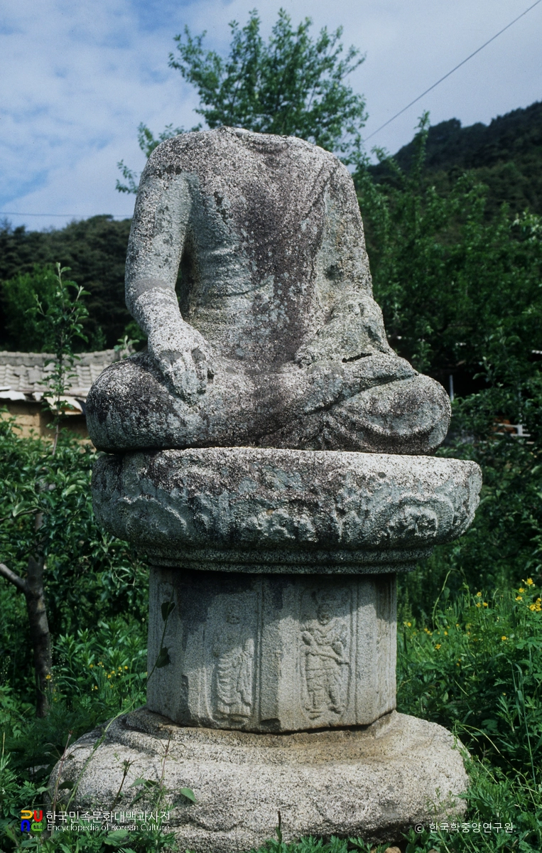 봉화 오전리 석조 아미타여래 좌상