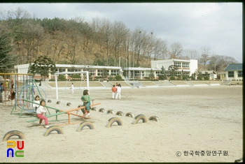 영평국민학교