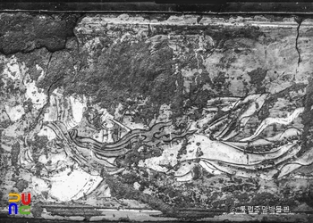 예산 수덕사 대웅전 내부 벽화 주악비천