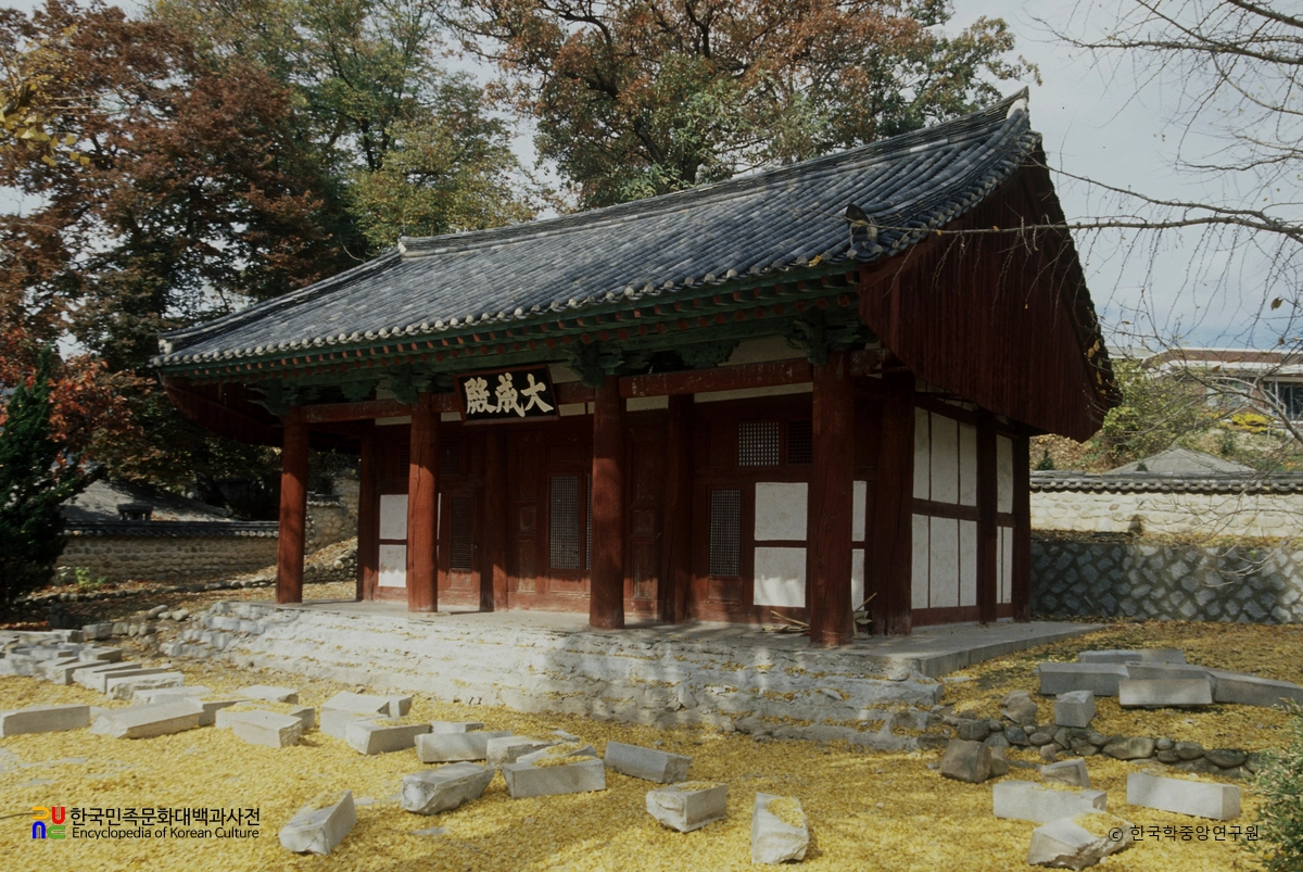 진안향교 대성전