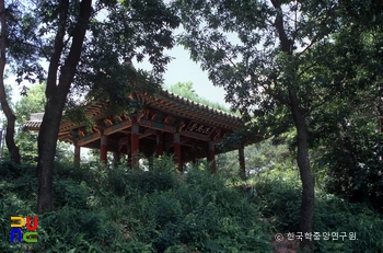 오산 독산성과 세마대지 중 세마대 전경