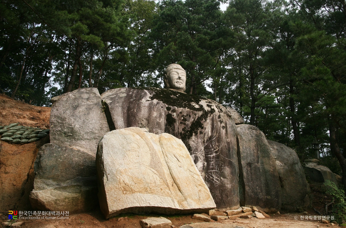 금산 미륵사 석조 불두 및 마애불편 일괄