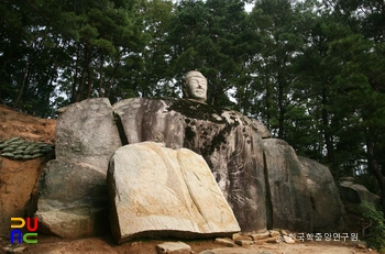 금산 미륵사 석조불두 및 마애불편 일괄